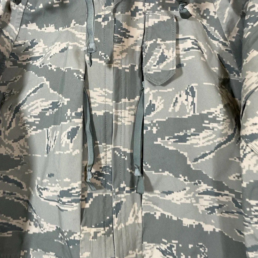 US Air Force Parka APECS All Purpose Environmental  Tiger Stripe Medium Regular